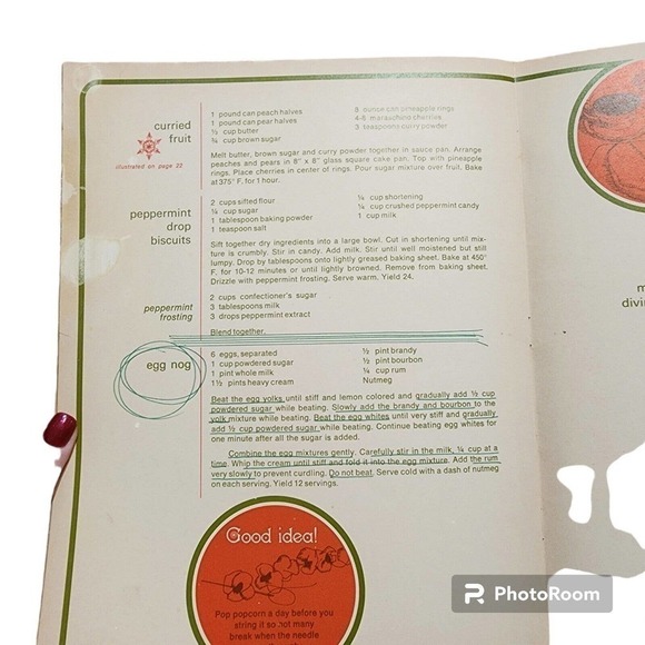 Festive Traditions 1969 Wisconsin Light & Power Company Cookbook Christmas - Picture 6 of 7